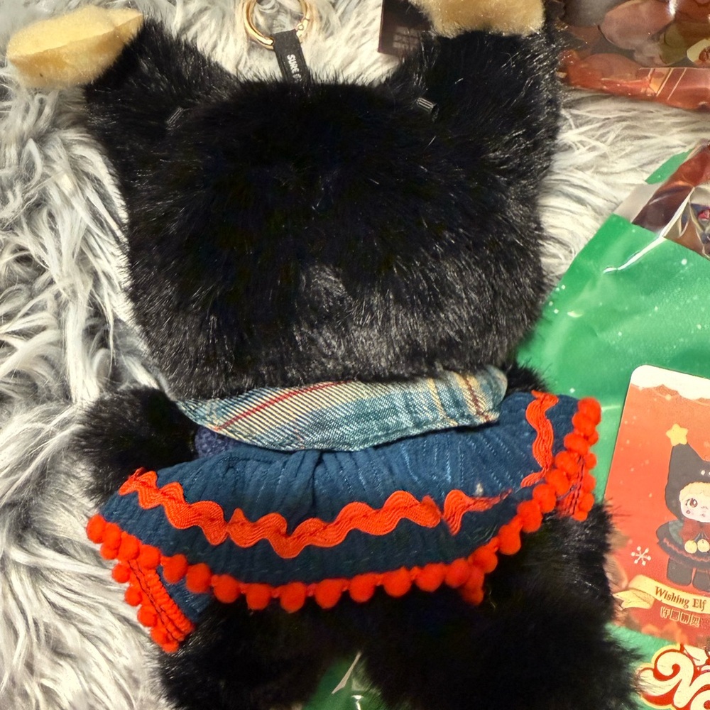Nommi Christmas Eve Series "Wishing Elf" - Picture 3 of 4